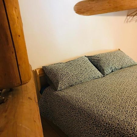 Apartamento Chicco Di Grano Gargnano Exterior foto